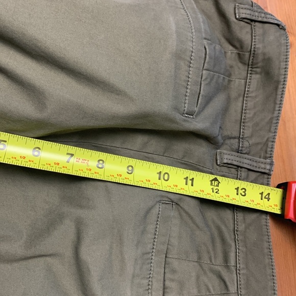 Talbots Straight Leg Olive Green Chinos - Picture 13 of 14